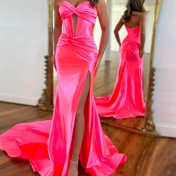 Sherri Hill 56161 main image 0
